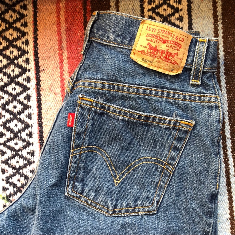 Levi’s 550 Mom Jeans